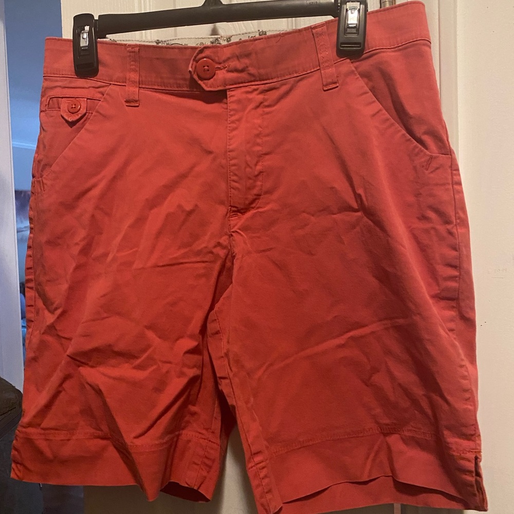 Lee Men's Vibrant Red Flat Front Shorts